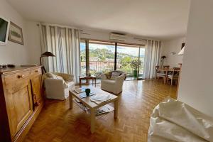 Picture of listing #331087423. Appartment for sale in Cassis