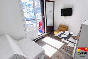 Picture of listing #331088782. Appartment for sale in Allos