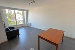 Picture of listing #331097358. Appartment for sale in Fontainebleau