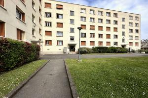 Picture of listing #331103399. Appartment for sale in Vénissieux