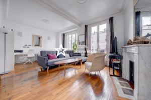 Picture of listing #331105069. Appartment for sale in Paris