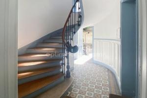 Picture of listing #331108103. Appartment for sale in Paris