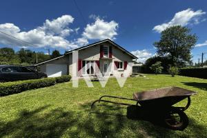 Picture of listing #331108335. House for sale in Saint-Salvy-de-la-Balme
