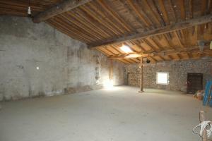Picture of listing #331110088. Building for sale in Saint-Julia-de-Bec