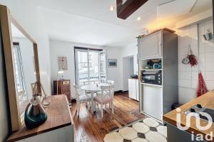 Picture of listing #331114771. Appartment for sale in Paris