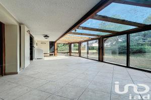 Thumbnail of property #331119647. Click for details