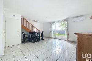 Thumbnail of property #331121487. Click for details