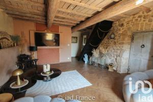 Picture of listing #331121570. House for sale in Uzès