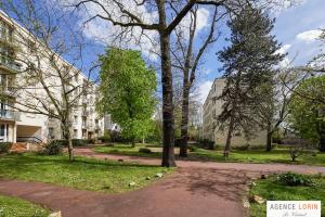 Picture of listing #331121640. Appartment for sale in Le Vésinet
