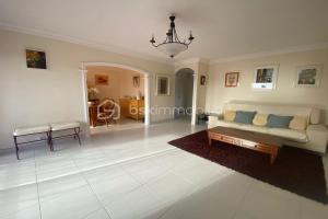 Picture of listing #331121733. Appartment for sale in Sanary-sur-Mer
