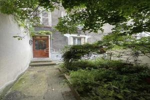Picture of listing #331122701. Appartment for sale in Saint-Ouen