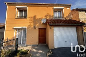Picture of listing #331123625. House for sale in Carrières-sous-Poissy
