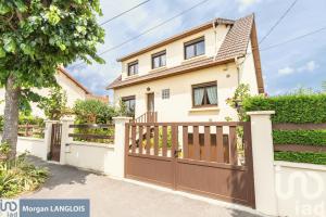 Picture of listing #331125211. House for sale in Viry-Châtillon
