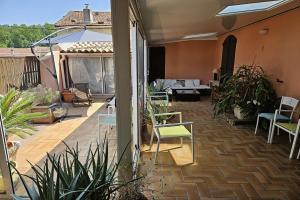 Picture of listing #331126094. Appartment for sale in Avignon