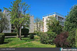 Picture of listing #331127370. Appartment for sale in Marseille