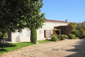Picture of listing #331129989. House for sale in Vernoux-en-Gâtine