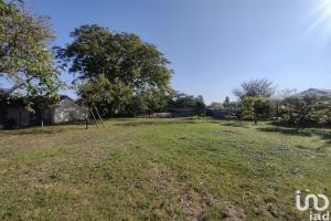 Thumbnail of property #331132046. Click for details