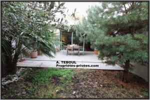Picture of listing #331136123. House for sale in Villeurbanne