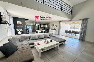 Picture of listing #331136526. House for sale in Marseille