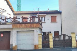 Picture of listing #331138884. Building for sale in Clermont-Ferrand