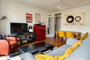 Picture of listing #331146156. Appartment for sale in Paris