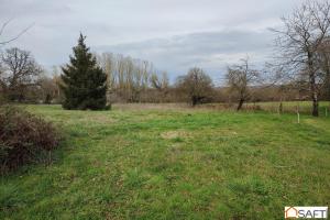 Picture of listing #331155956. Land for sale in Le Vigeant