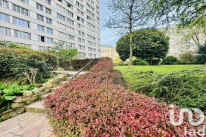 Picture of listing #331158402. Appartment for sale in Issy-les-Moulineaux