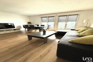 Picture of listing #331160006. Appartment for sale in Chessy