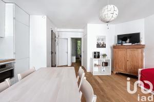 Picture of listing #331160184. Appartment for sale in Paris