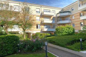 Picture of listing #331168567. Appartment for sale in Élancourt