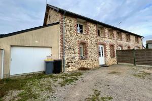 Photo de l'annonce nº 331173380. Maison à vendre sur Bouchamps-lès-Craon