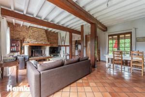Picture of listing #331175395. House for sale in Artigues-près-Bordeaux