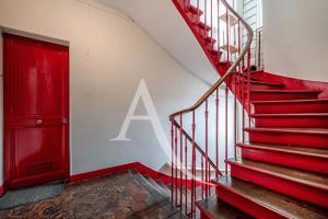 Picture of listing #331184946. Appartment for sale in Paris