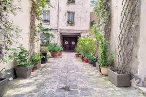 Picture of listing #331185872. Appartment for sale in Paris