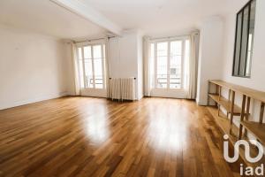 Picture of listing #331197926. Appartment for sale in Paris