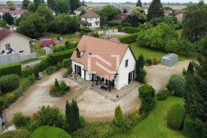 Photo de l'annonce nº 331201890. Maison à vendre sur Saint-Usage