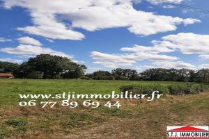 Picture of listing #331211948. Land for sale in Saint-Junien